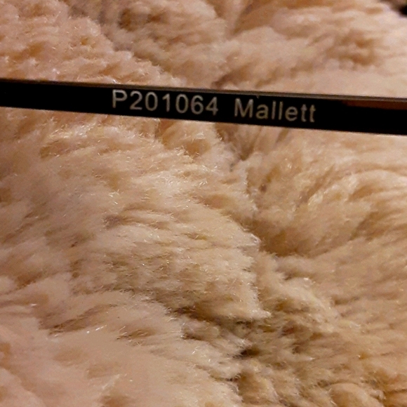 NWOT Black sunglasses - Picture 3 of 4